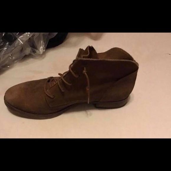 Booties - Picture 3 of 4